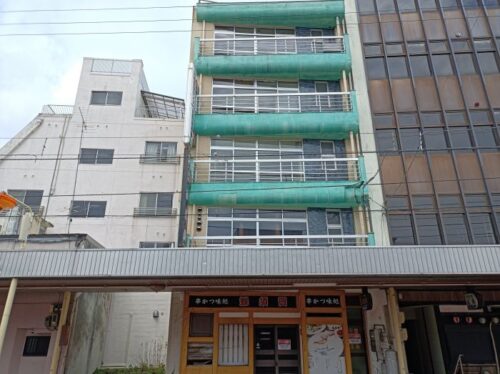 鴨島駅近辺店舗
